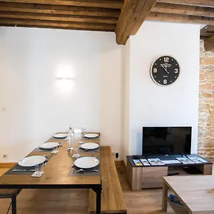 Le St Pierre - Style Et Caractère à 10min Du Vieux Appartement