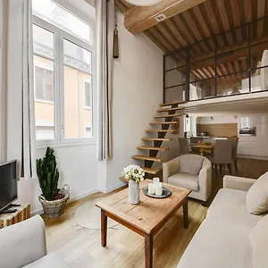 Guestready - Magnificent Duplex Canut Hypercentre Appartement